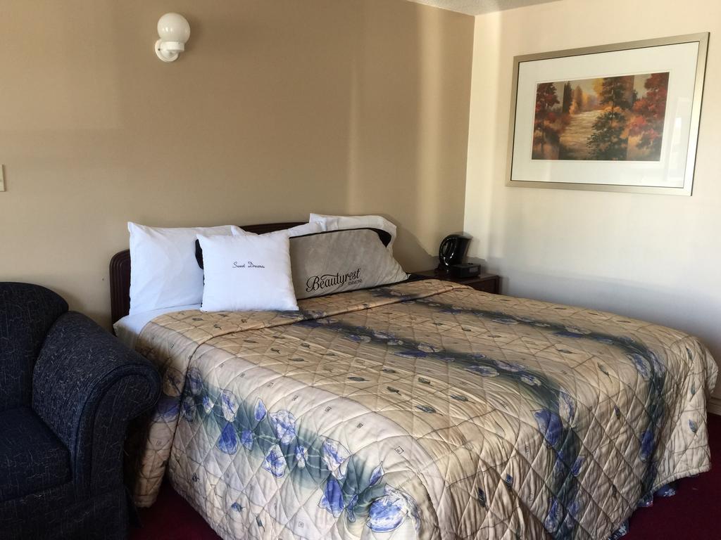 Good Night Inn Port Colborne Pokoj fotografie